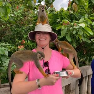 Meet your Posher, Danielle